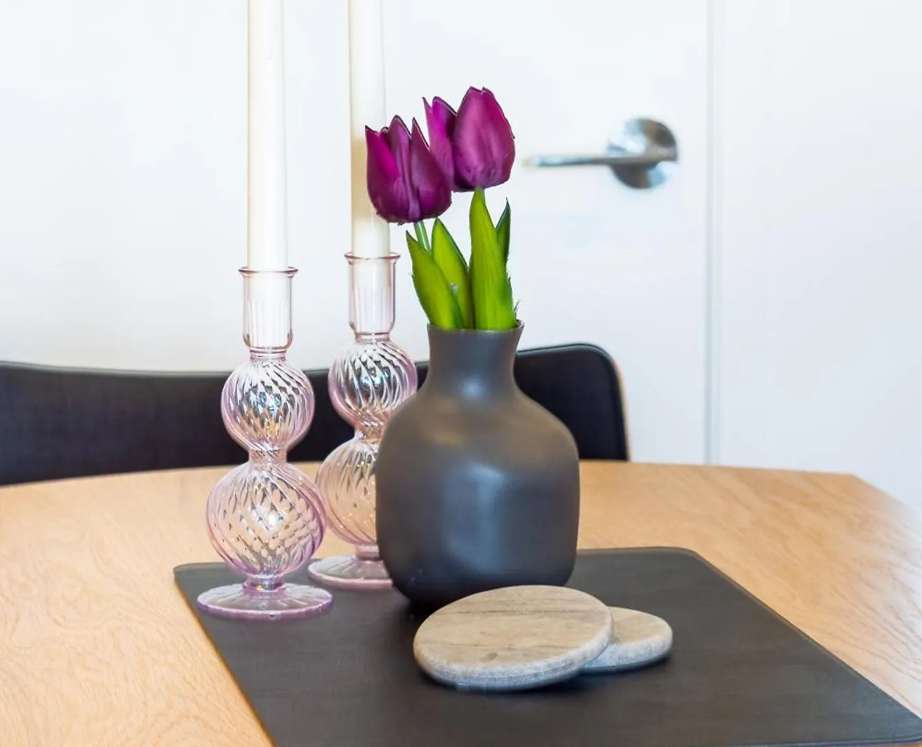 Apartment Central City Charm: Pet-Friendly Studio Christchurch New Zealand