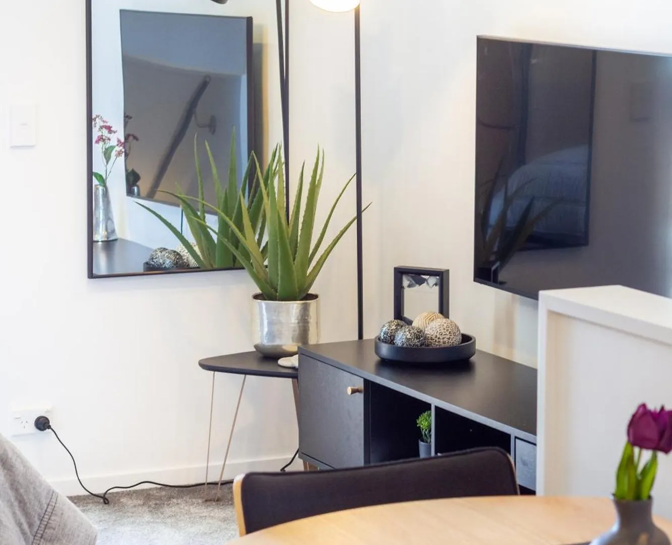 Апартаменты Central City Charm: Pet-Friendly Studio Крайстчёрч